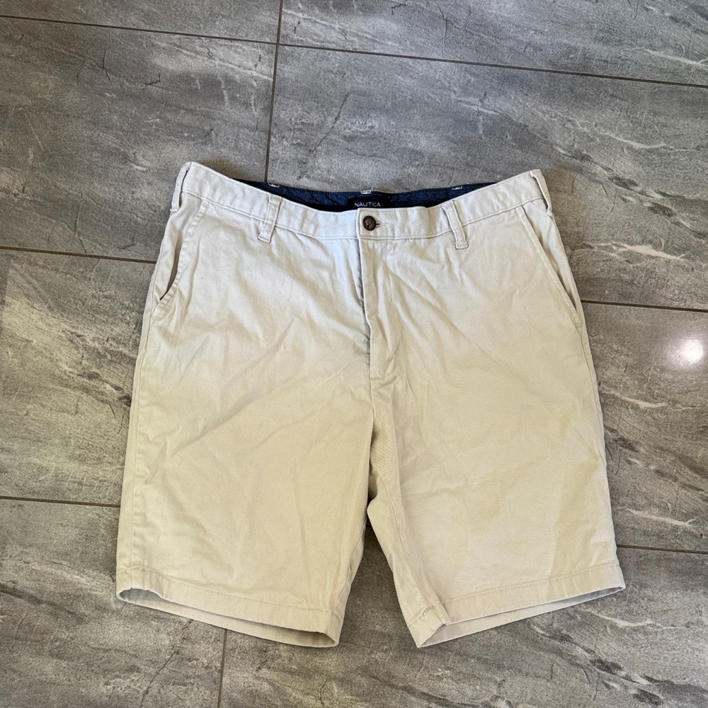 Nautica Men's Tan Shorts